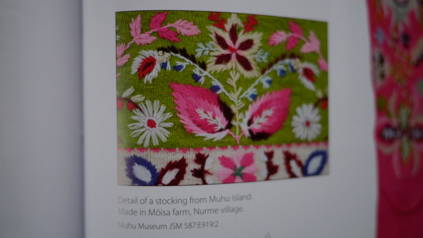 Estonian Knitting I: Traditions and Techniques