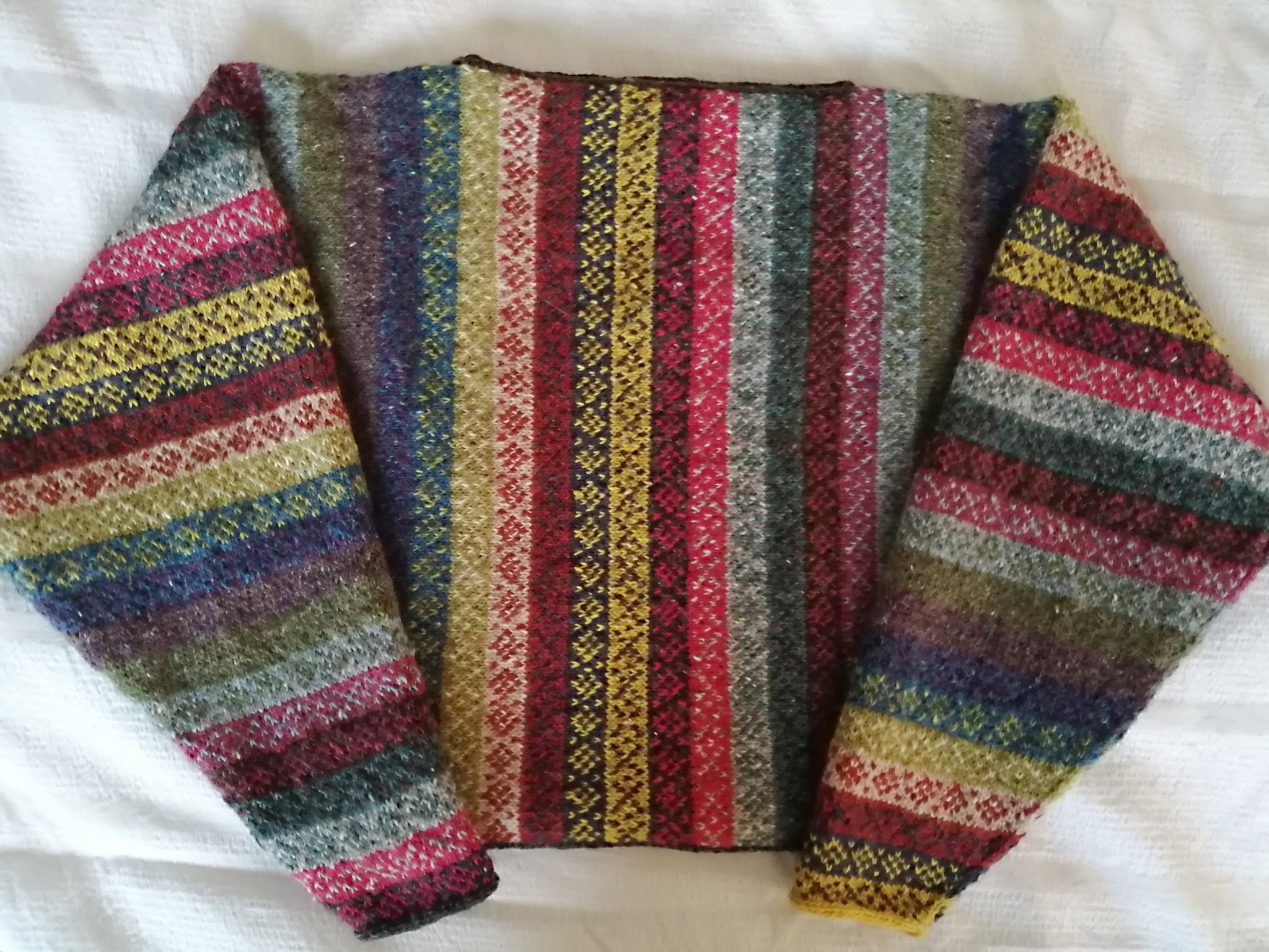 colour on sleeve island